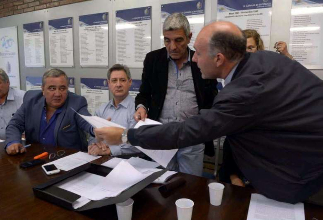 imagen El PJ cierra filas detrás de Carmona