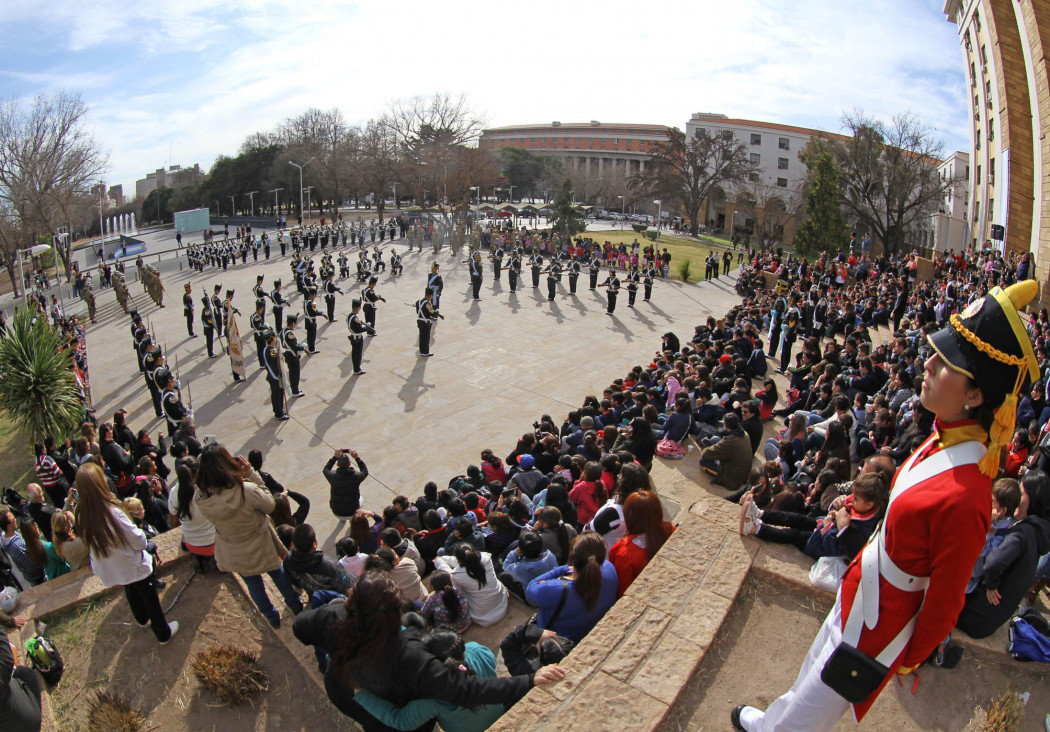 imagen Cambio de Guardia de la Bandera del Ejército de los Andes