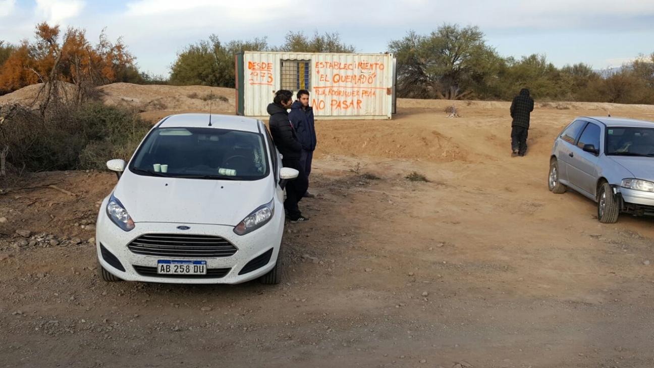 imagen Denunciaron que "matones armados" irrumpieron en campo comunitario