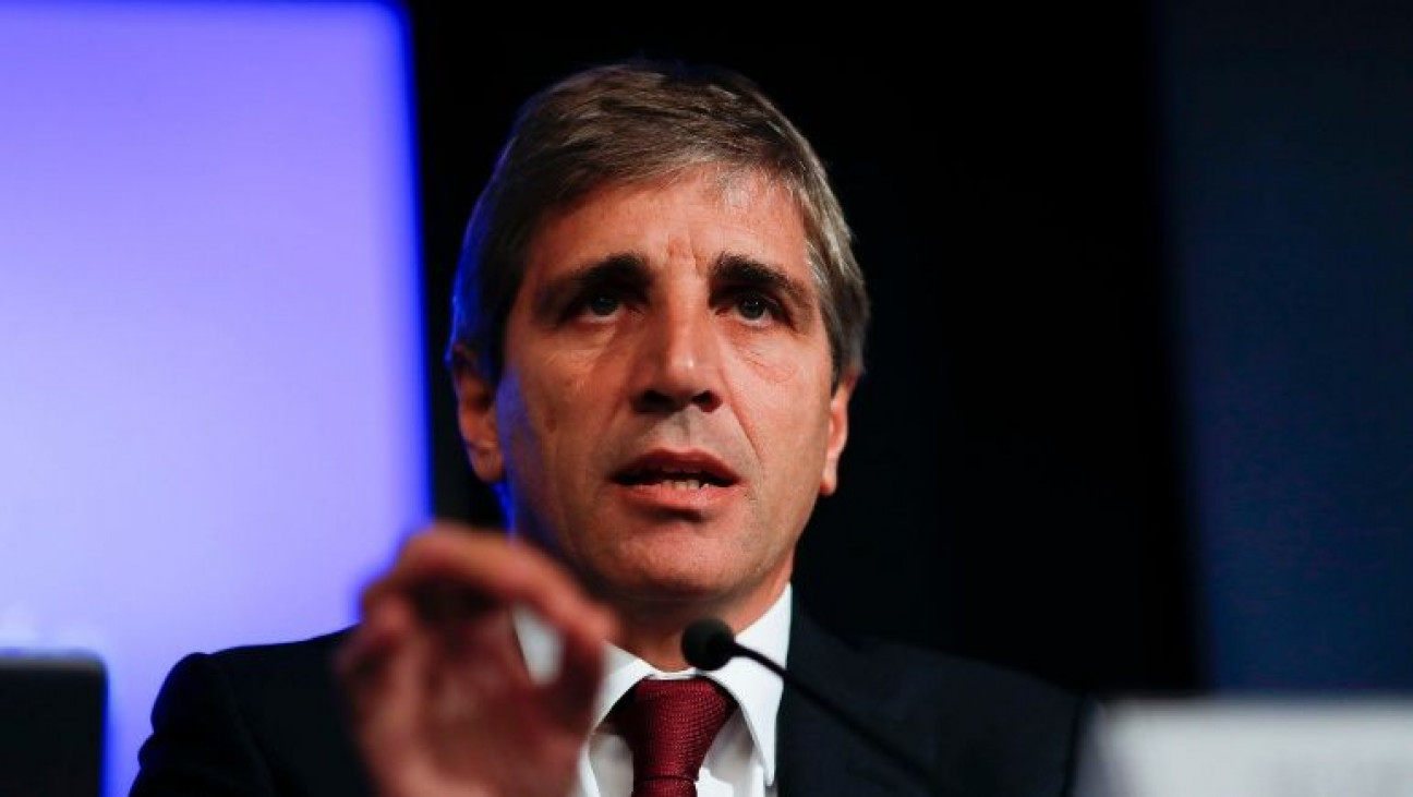 imagen Piden citar a indagatoria al exministro Caputo