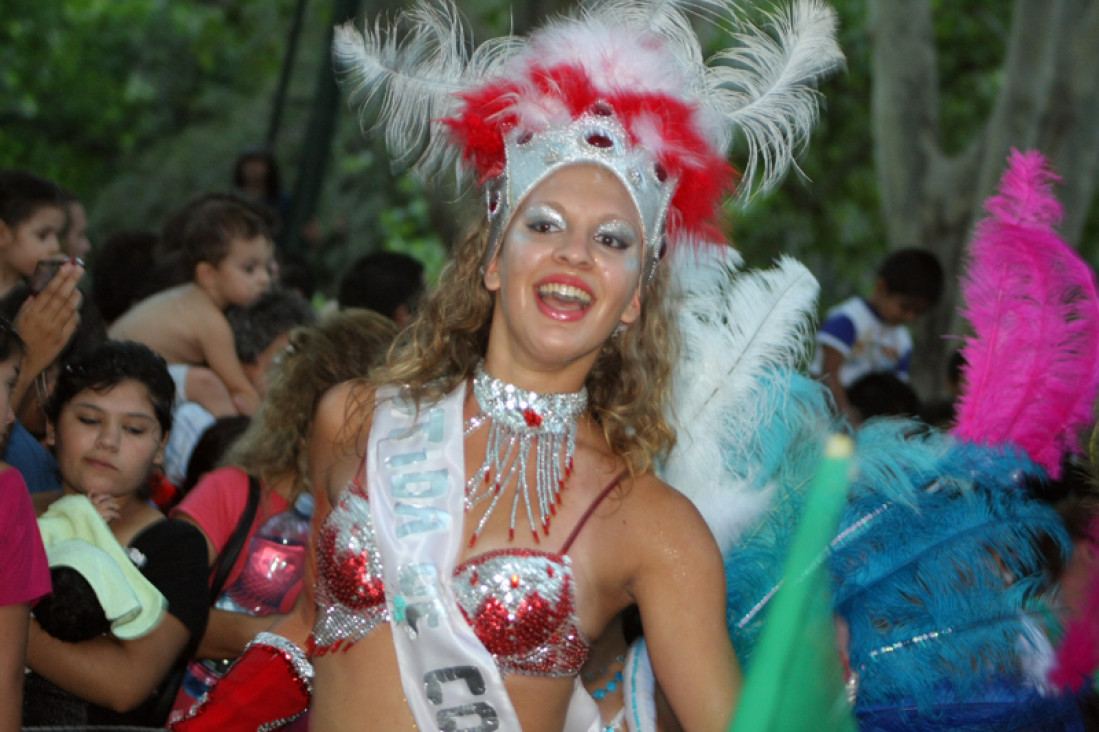 imagen Mendoza otra vez es Carnaval