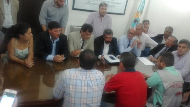 imagen El FIT contra los despidos en Mendoza