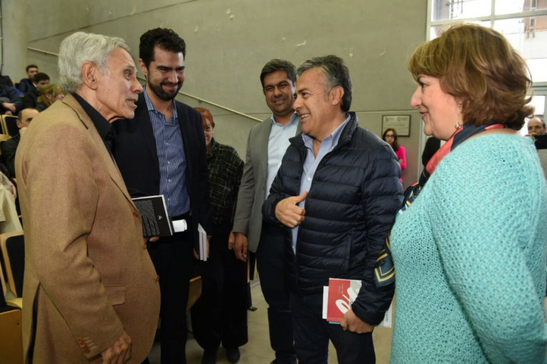 imagen Oszlak: "Tenemos un Estado que actúa sin conocimiento"