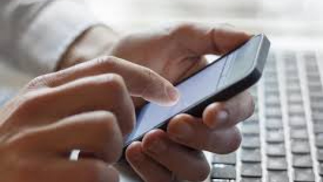 imagen El 75 por ciento de los argentinos planea sus vacaciones a través del celular