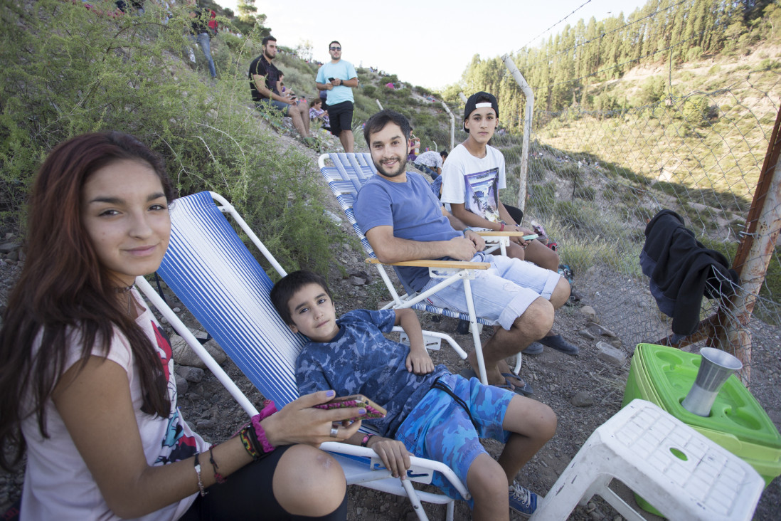 imagen Cerros: mendocinos vivieron su propia fiesta en las alturas
