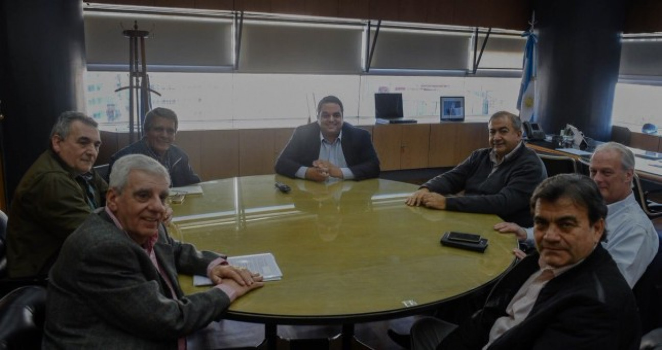imagen Lejos del paro, la CGT se reunió con Triaca y habló de "coincidencias"
