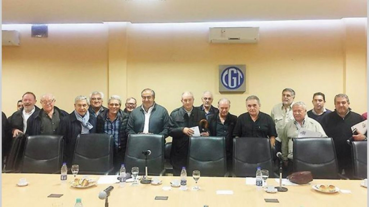 imagen Tras el veto al freno del tarifazo, los sindicalistas aceleran un paro nacional