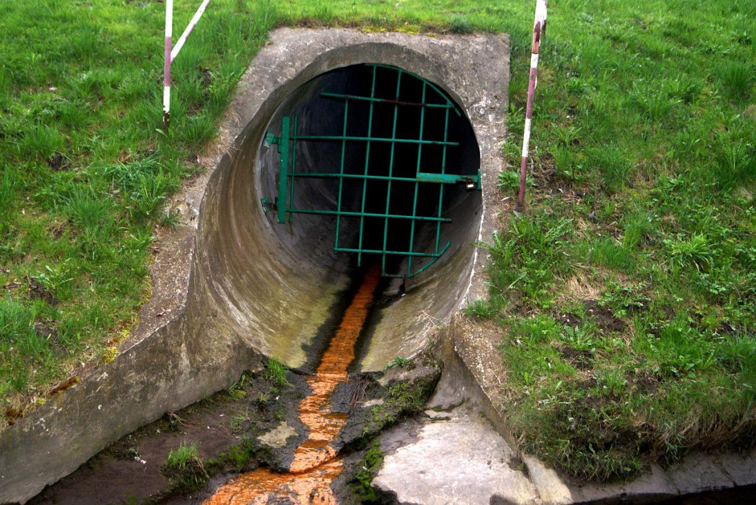 imagen ¿Cuál es la multa que cobra el Ministerio de Ambiente por contaminar un curso de agua?
