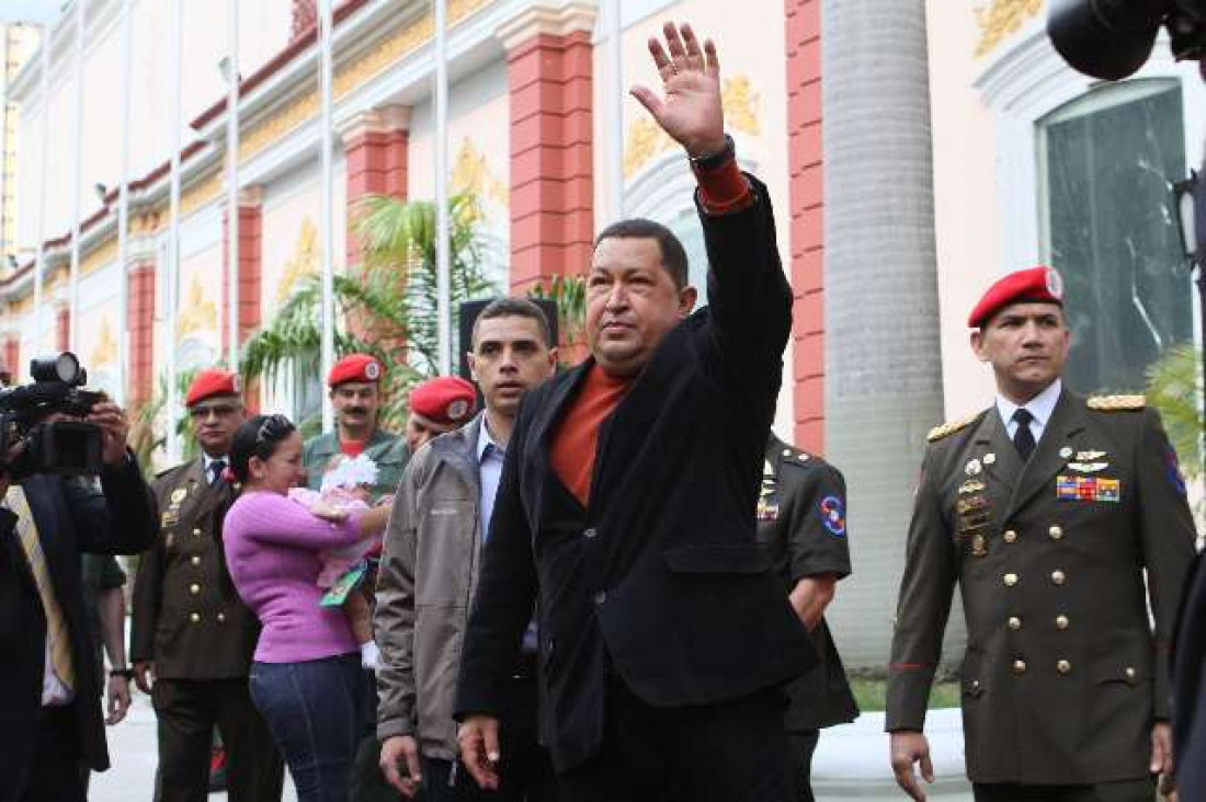 imagen Chávez consolida poder popular