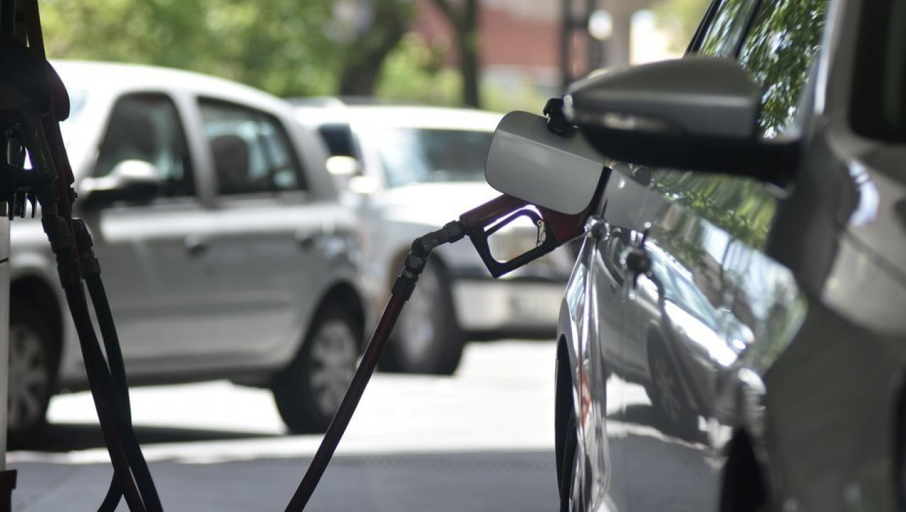 imagen Aumentaron otra vez los precios de los combustibles 