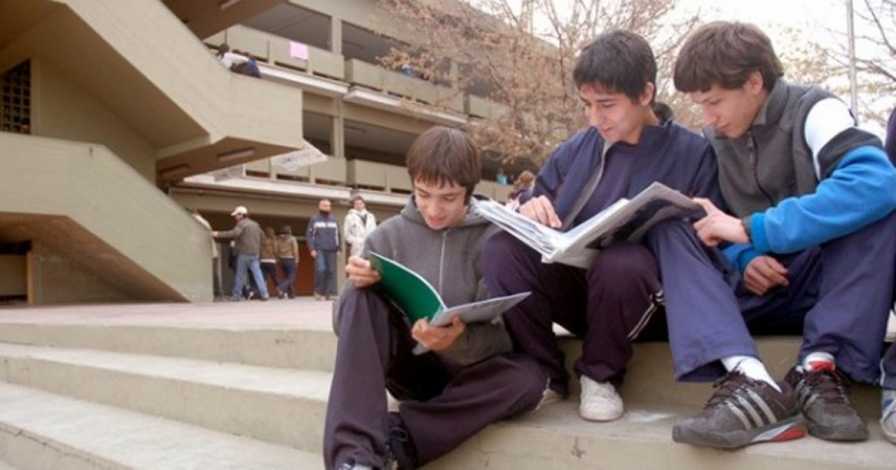 imagen ¿Vuelven las amonestaciones en los colegios secundarios?