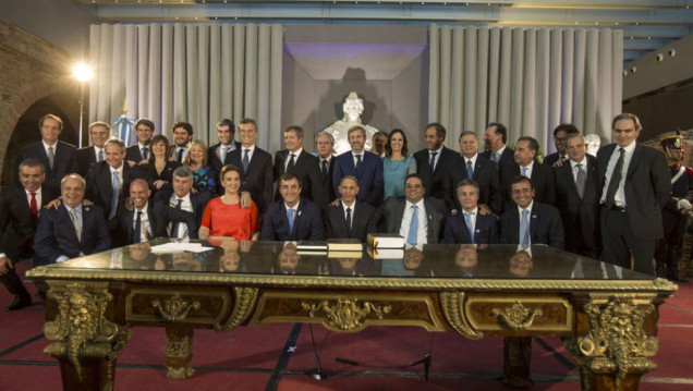 imagen Una reunión de Gabinete signada por la discusión salarial y la suba de tarifas