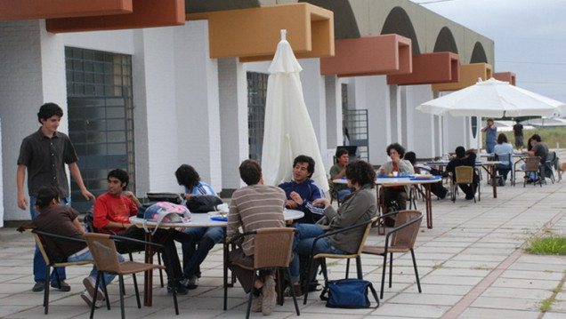 imagen El Comedor de la UNCUYO funcionará con energía solar 