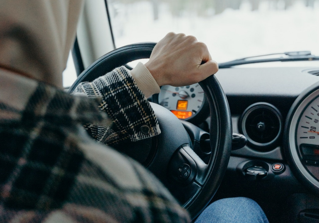 imagen Cuáles son las vías de la ANSV para denunciar a personas violentas al volante