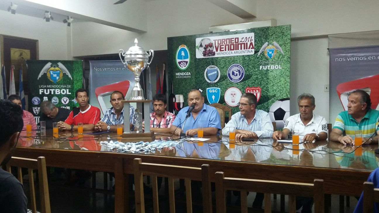 imagen El viernes 15 arranca el Torneo Vendimia de Fútbol "de la paz"