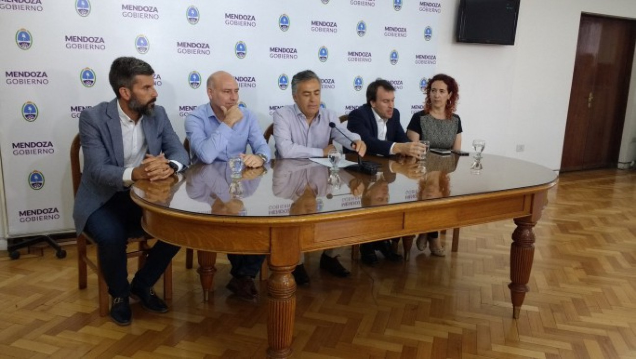 imagen Docentes y policías cobrarán el bono de $7000