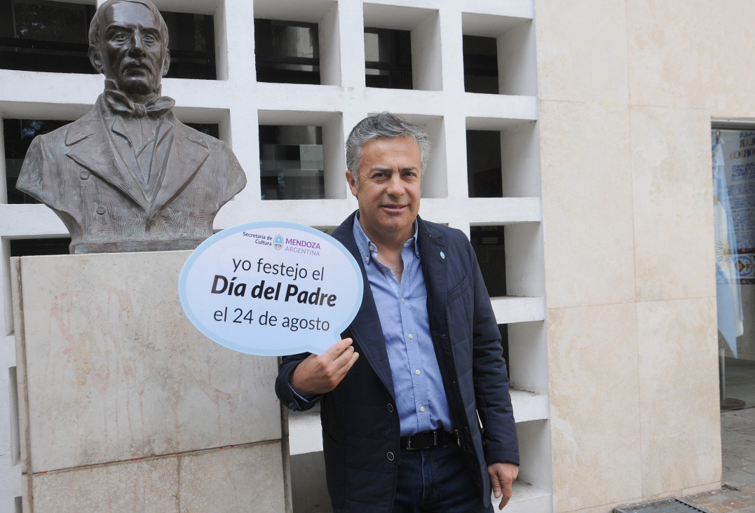 imagen El Gobierno empuja para que se festeje el Día del Padre el 24 de agosto