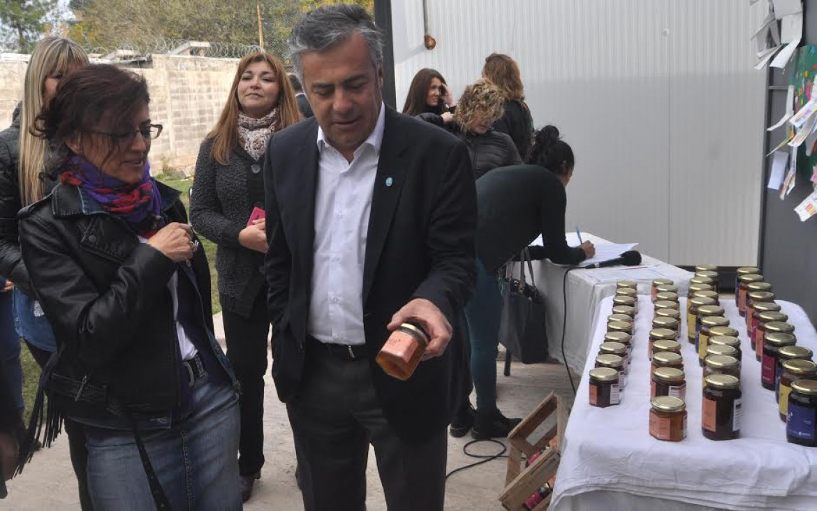 imagen Cornejo instó a los presos a tener predisposición para trabajar