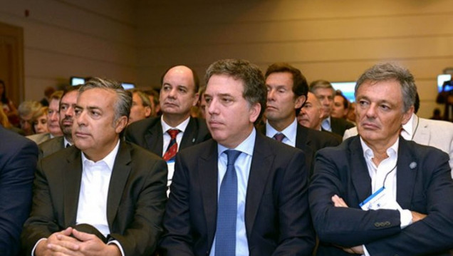 imagen Cumbre mendocina con la Nación por el impuesto al vino