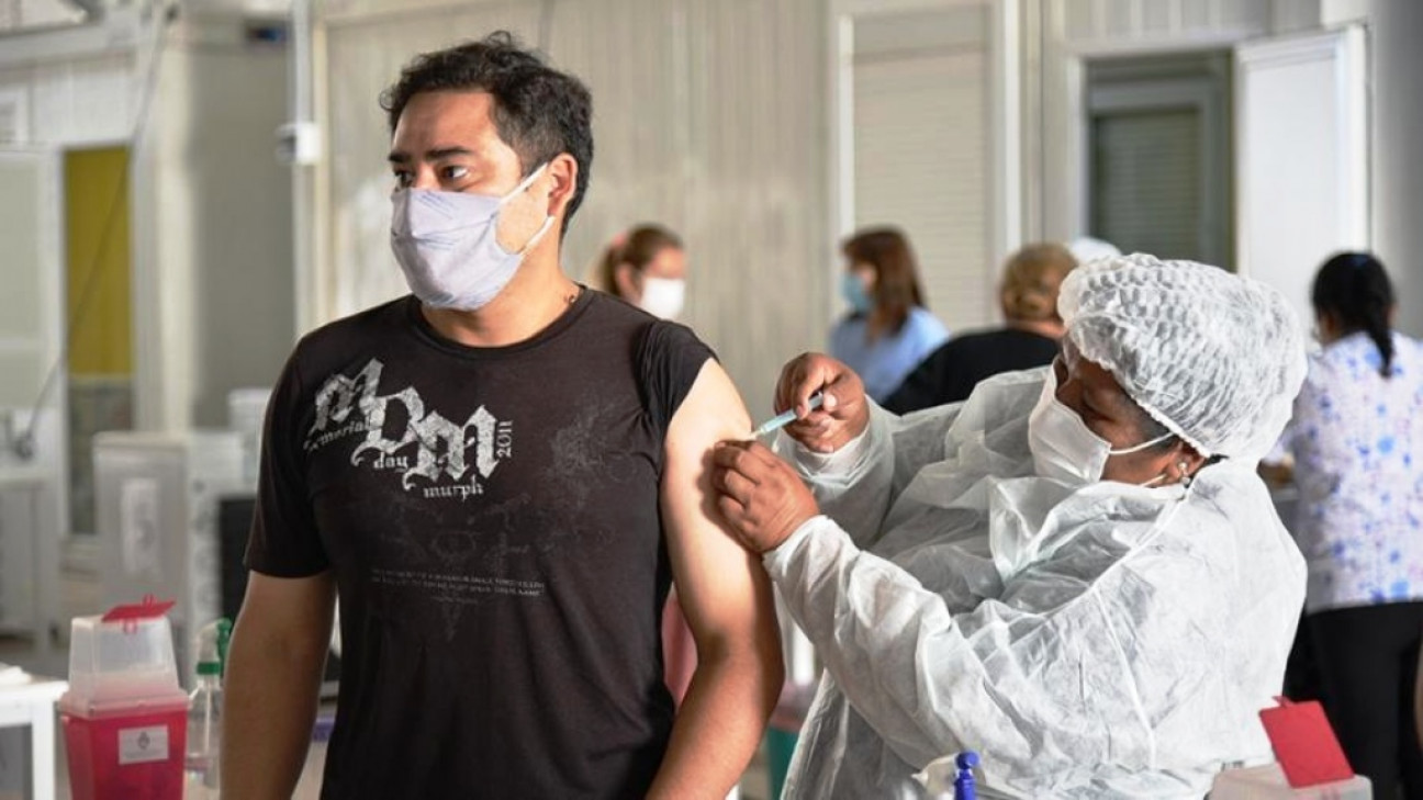 imagen Coronavirus: confirmaron 10.614 contagios en el país, un 46% menos que la semana pasada