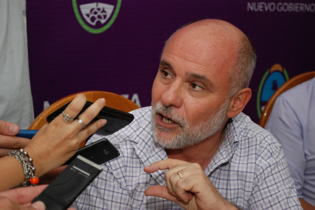 imagen Bullrich condiciona a Cornejo a revisar su oferta a los docentes