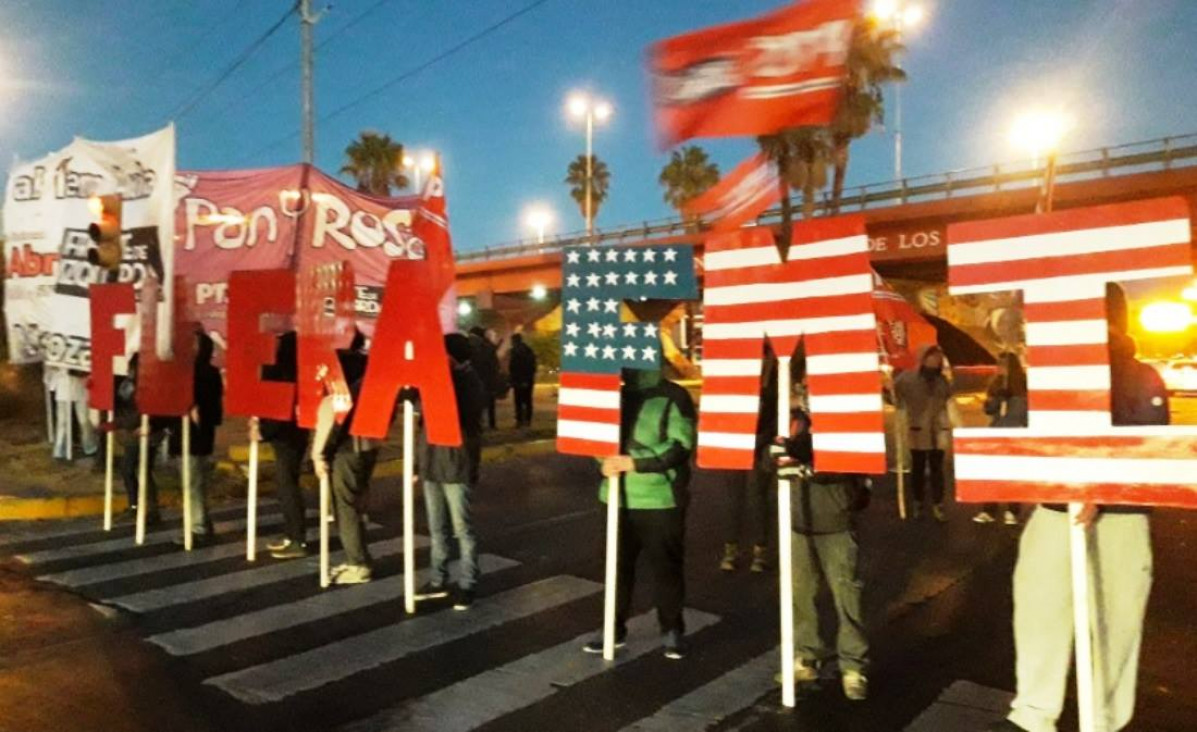 imagen Paro de la CGT: el FIT protesta en el nudo vial