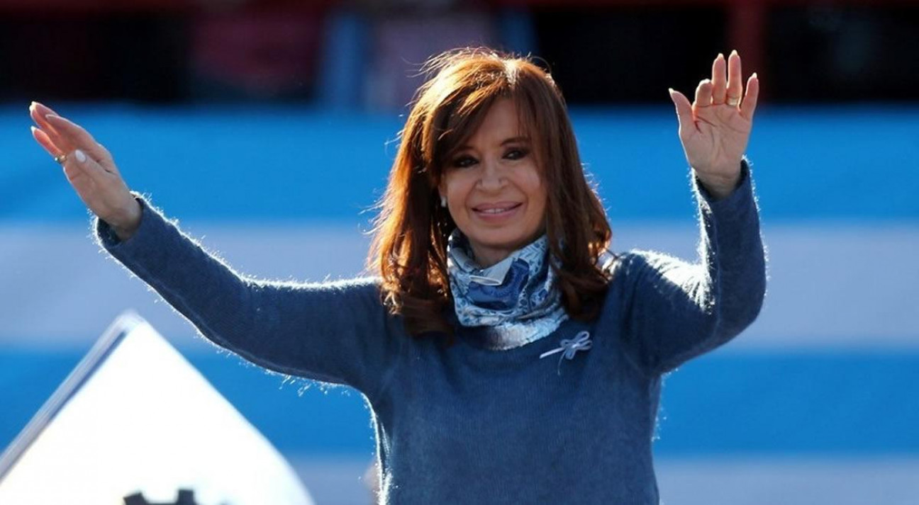imagen Pidieron indagar a Cristina por encubrir el atentado a la AMIA
