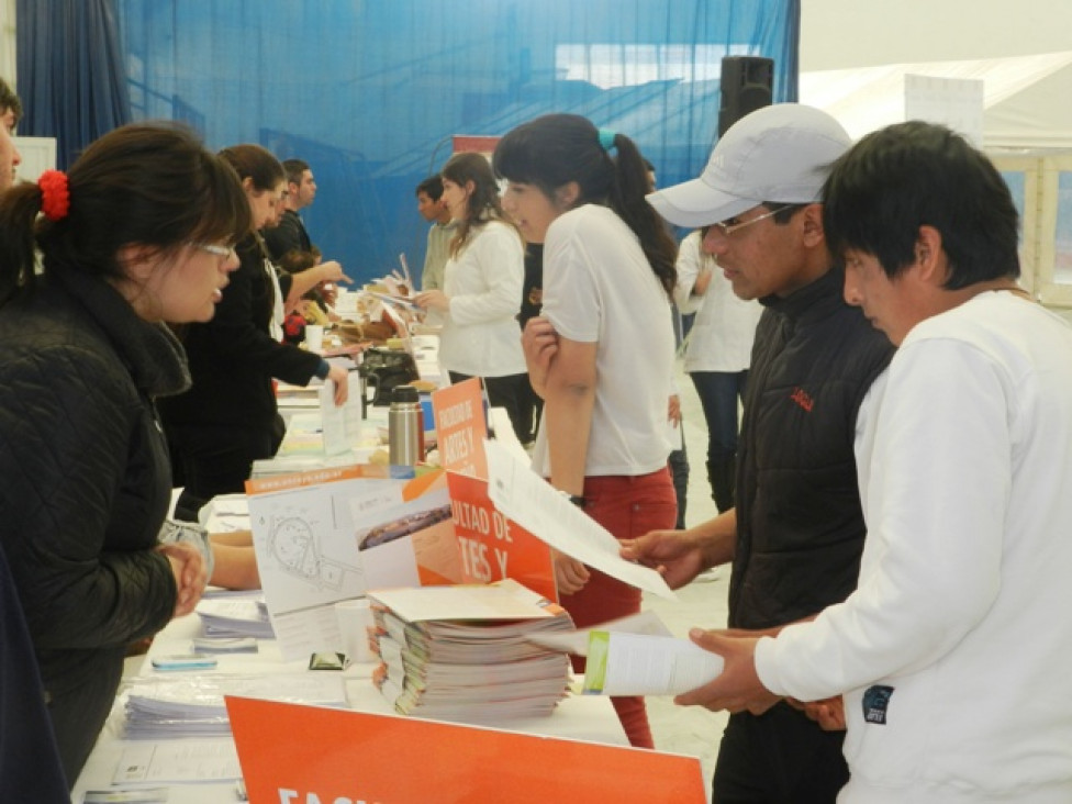 imagen Mendoza recibirá 35.600 dosis de nuevas vacunas