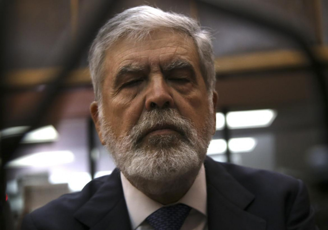 imagen Denuncian que De Vido sacó cajas fuertes de su casa después de que Macri ganara las elecciones