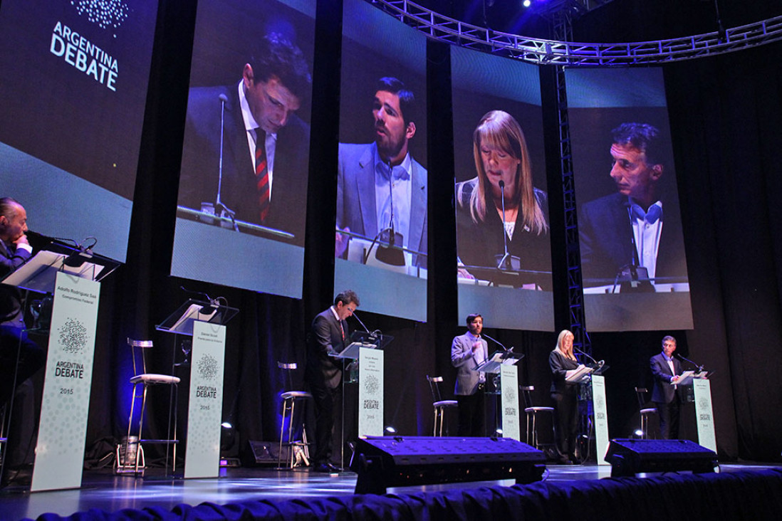 imagen Aprueban en el Senado la obligatoriedad de los debates presidenciales