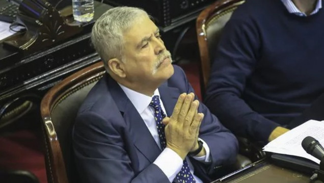 imagen El oficialismo no consigue los votos para expulsar a De Vido
