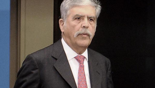 imagen Procesaron y embargaron a De Vido por el caso Río Turbio