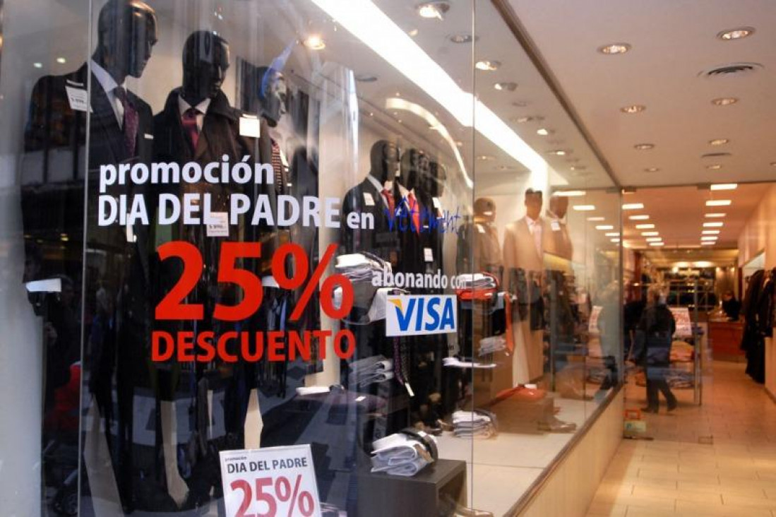 imagen Día del Padre: el centro busca competir con los shoppings