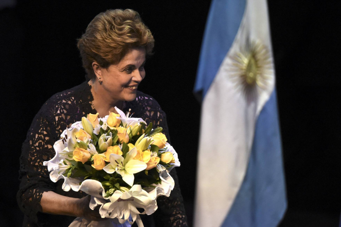 imagen Dilma Rousseff: "La política irrelevante lleva a la democracia irrelevante"