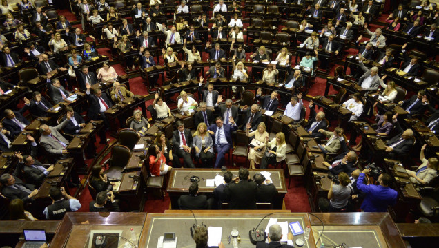imagen El Gobierno convoca a extraordinarias para debatir la reforma de la ley de ART