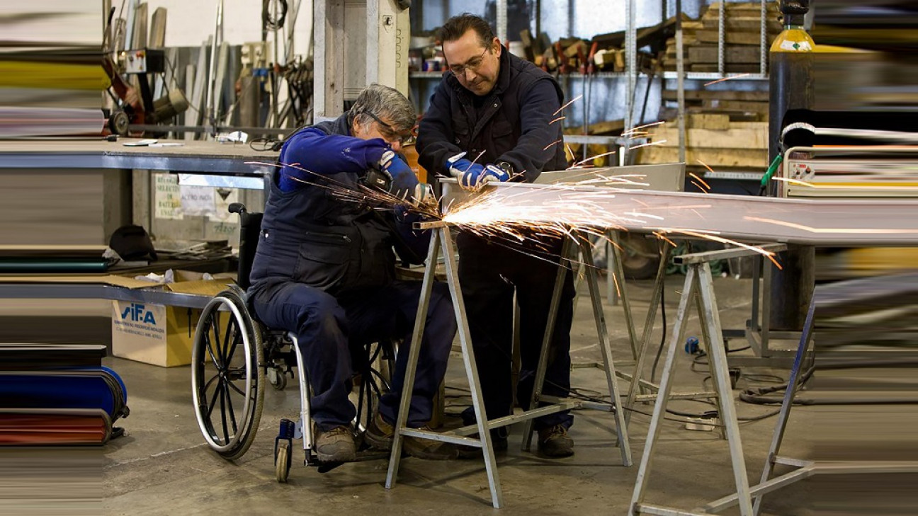 imagen El 70 % de las empresas excluye a personas con discapacidad