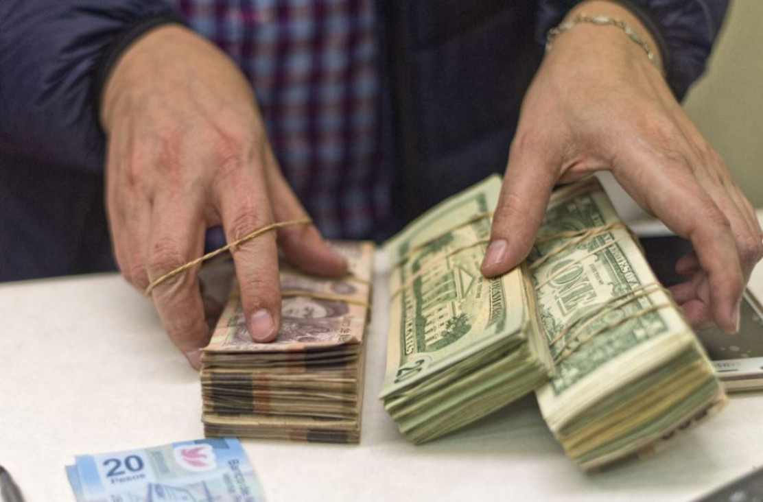 imagen El BCRA eliminó el piso en la tasa de interés y se disparó el dólar