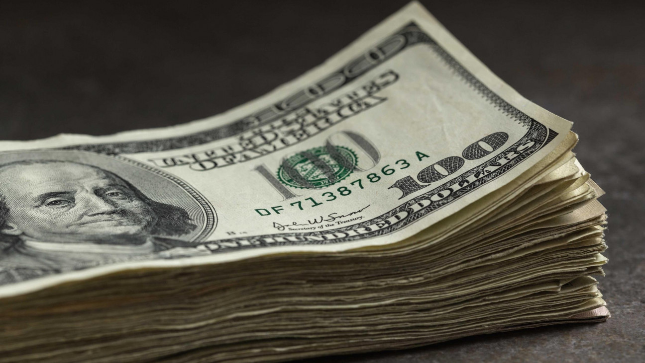 imagen El dólar abre la semana estable a $ 16,43