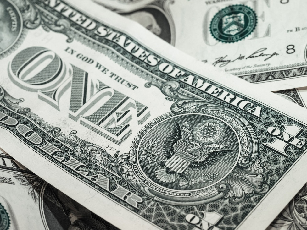 imagen El dólar inicia la semana estable a $ 17,15