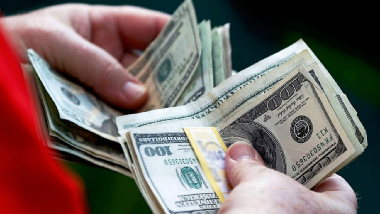 imagen Imparable: el dólar superó los $ 35 en Mendoza 