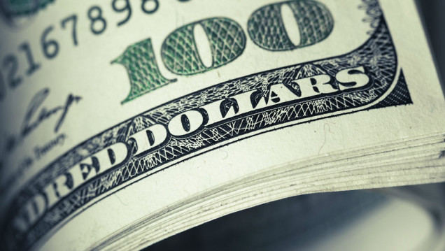 imagen El dólar comenzó la semana con una suba y cerró $ 37.90