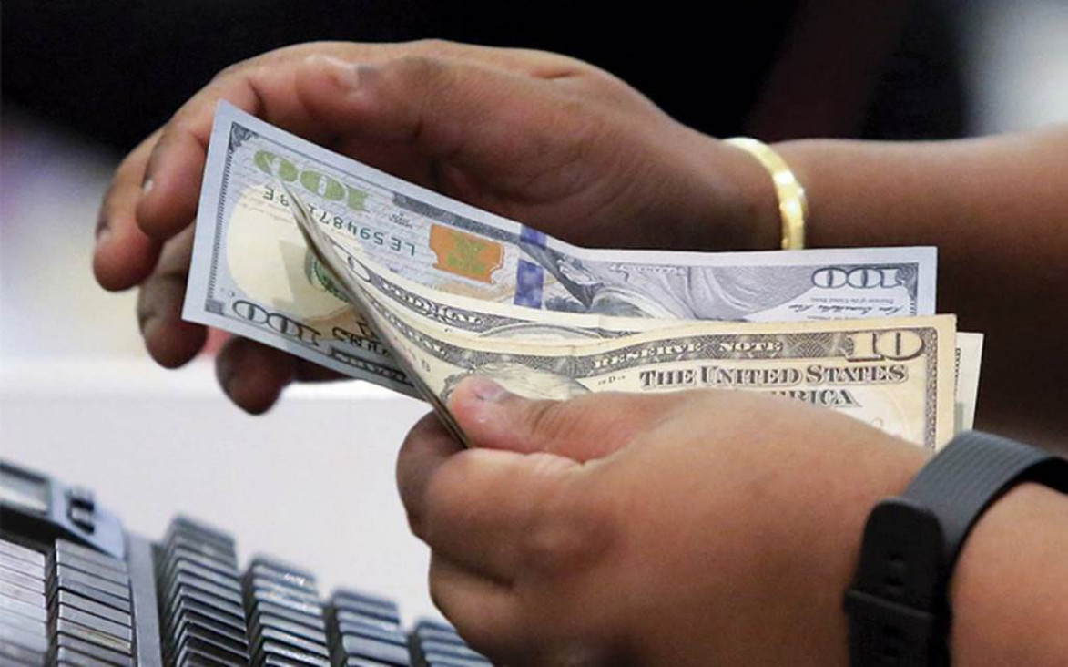 imagen El dólar comenzó la semana en baja y cerró a $ 38,40