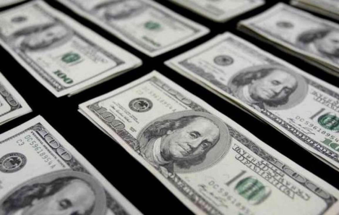 imagen El dólar arrancó la semana en baja