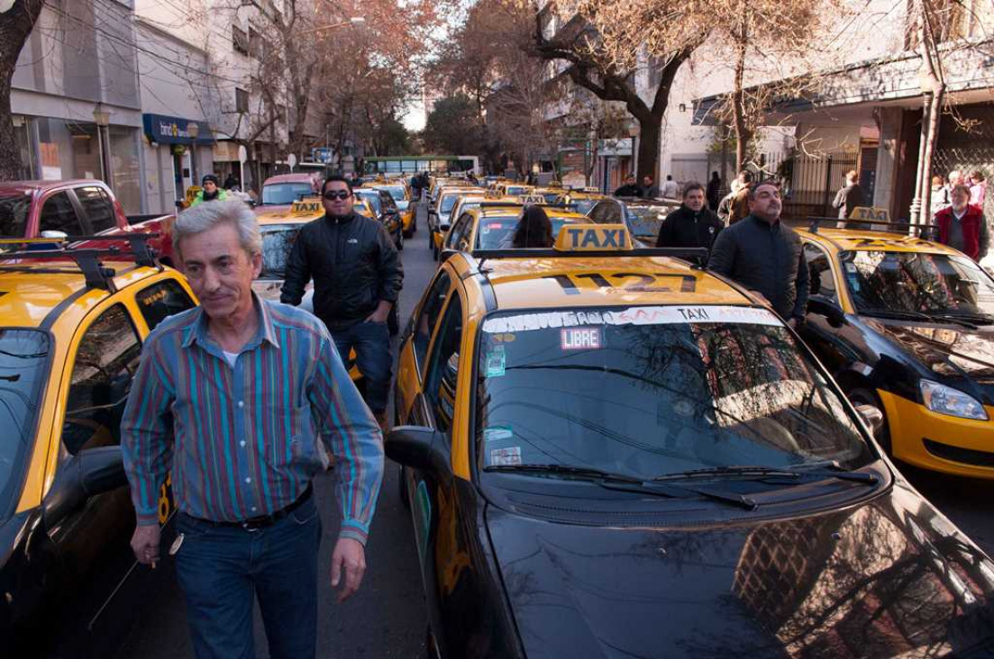 imagen Los taxistas buscan subir la tarifa