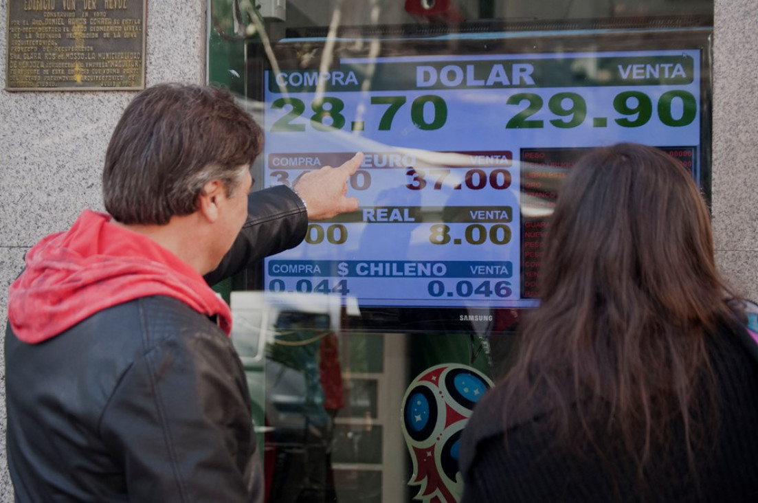 imagen Dólar: los mendocinos siguen comprando pese a las subas