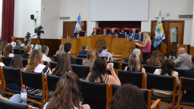 imagen En la audiencia pública, solo hubo argumentos a favor de la elección de la reina de Guaymallén
