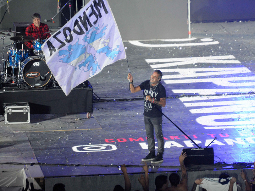 imagen La segunda repetición del Acto Central se vivió a puro rock