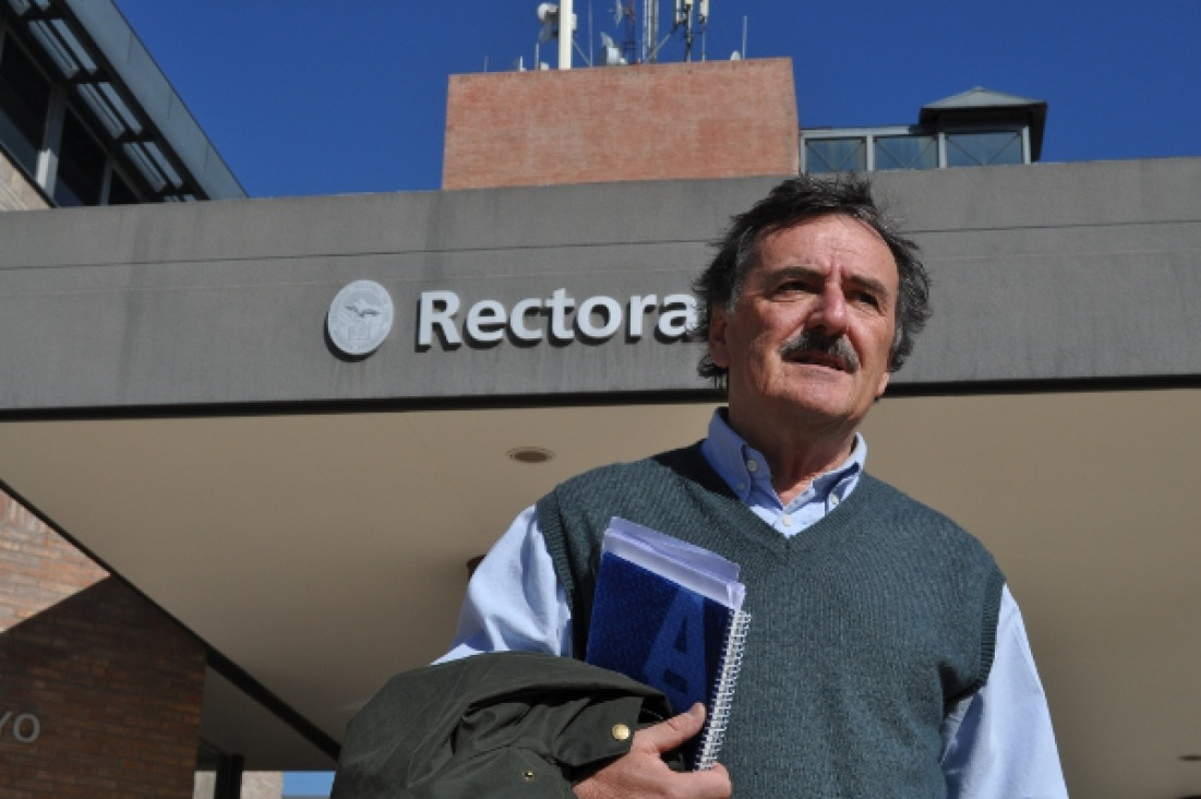 imagen "En el Balseiro estamos para responder a los desafíos que nos plantea la sociedad"