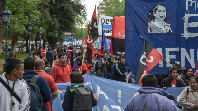imagen Fotogalería: así se reclamó en Mendoza contra el Presupuesto