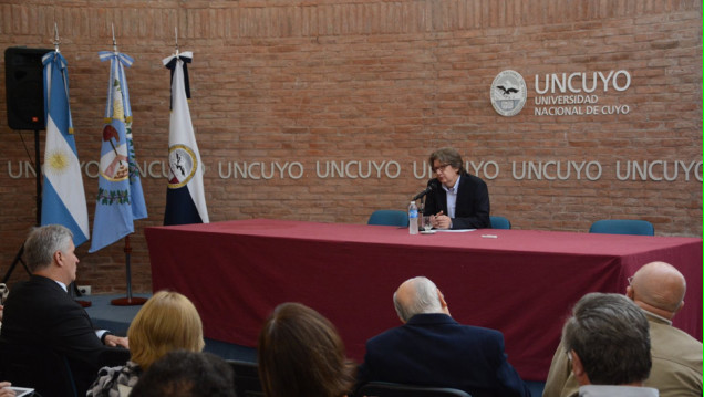 imagen Ni "rentismo" ni asistencialismo